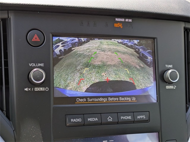 2025 Subaru Outback Base photo 17
