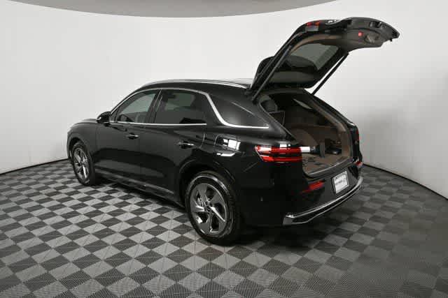 2026 Genesis GV70 2.5T Advanced photo 5