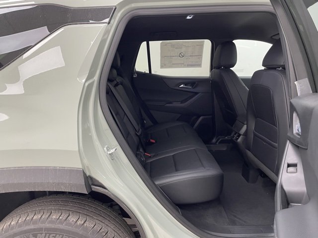 2026 Chevrolet Equinox LT photo 12