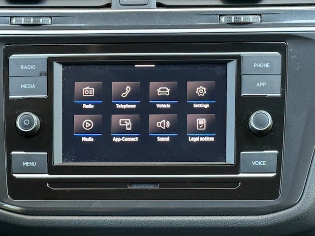 2024 Volkswagen Tiguan S photo 19