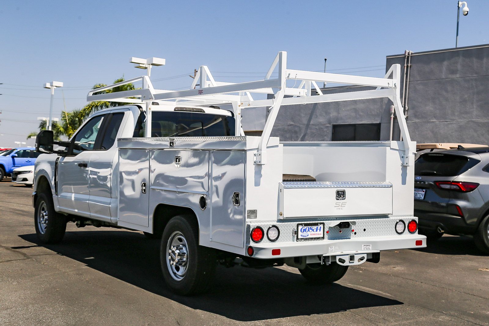 2025 Ford F-350 XL photo 8