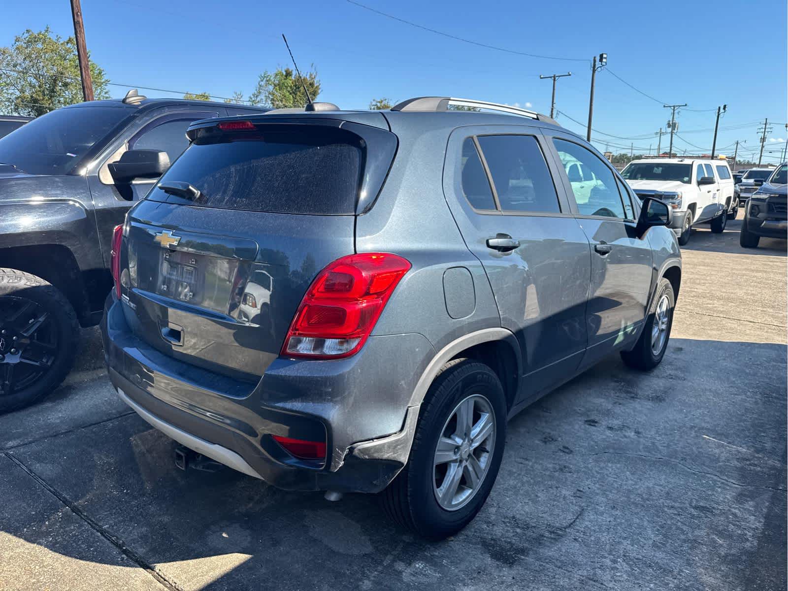 2022 Chevrolet Trax LT photo 4