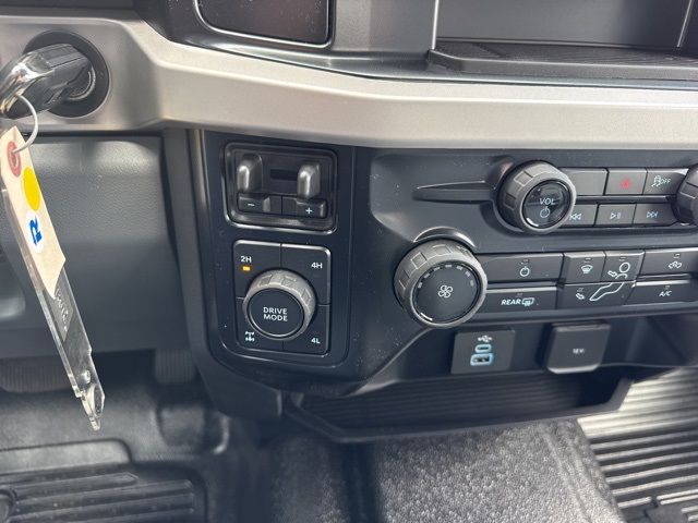2025 Ford F-350 XL photo 14