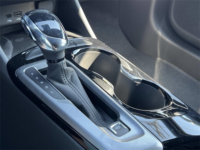 2025 Buick Envista ST photo 23