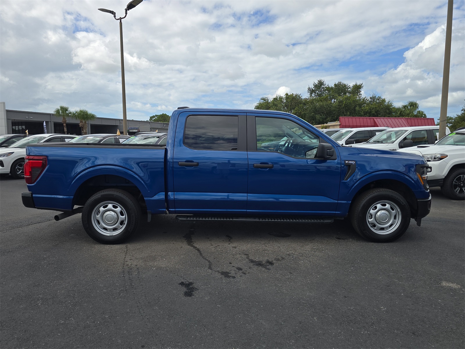 2024 Ford F-150 XL photo 3