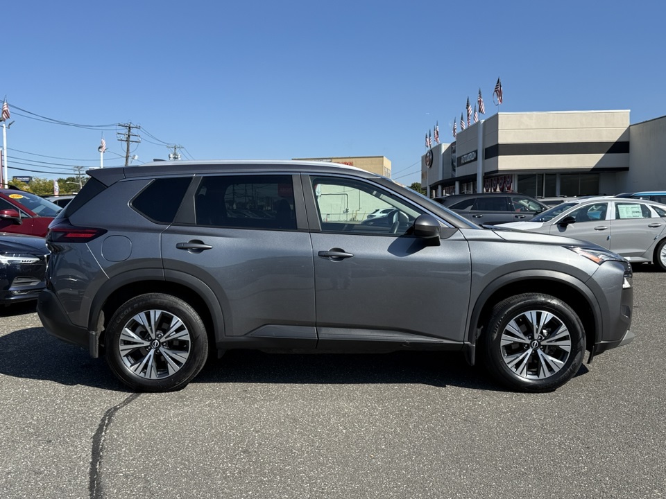 2023 Nissan Rogue SV photo 3