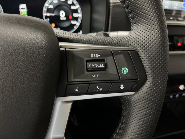 2025 Mitsubishi Outlander PHEV SE S-AWC photo 12