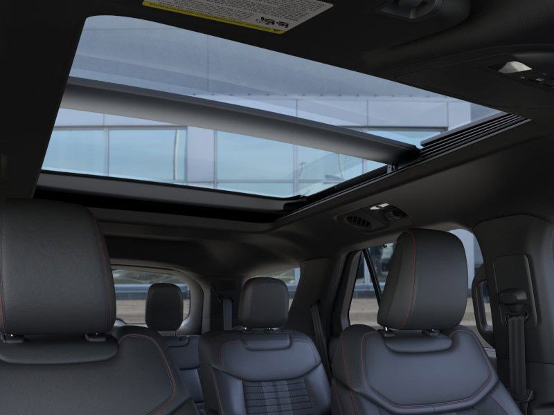 2025 Ford Explorer ST-Line photo 21