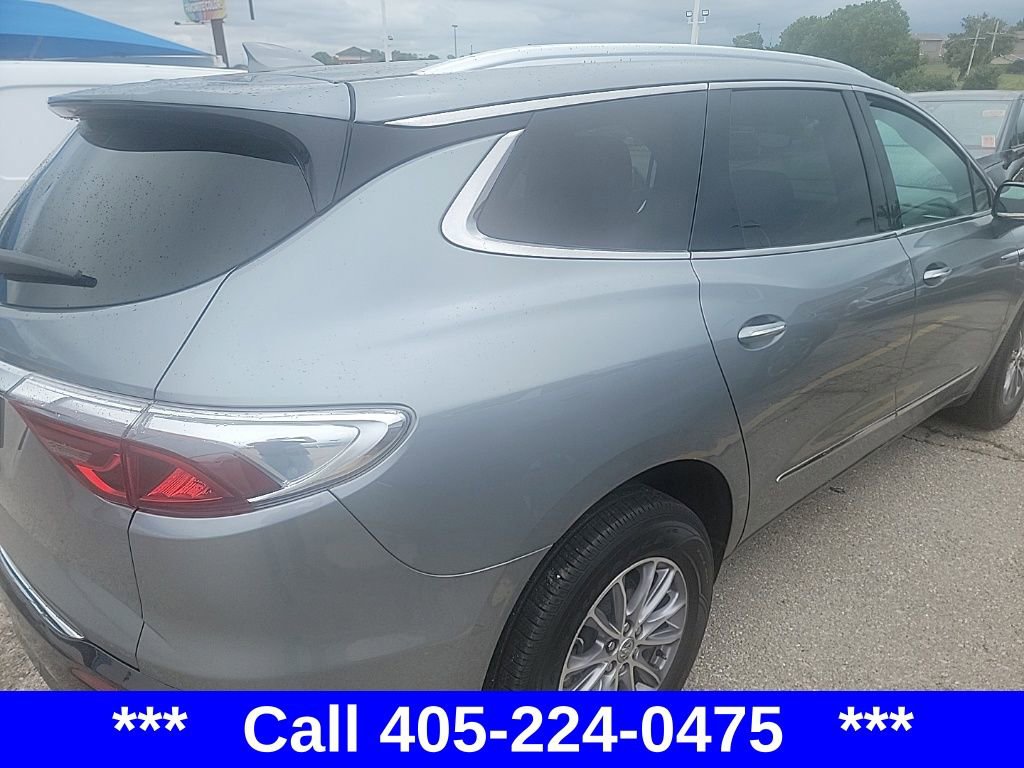 2024 Buick Enclave Premium photo 19