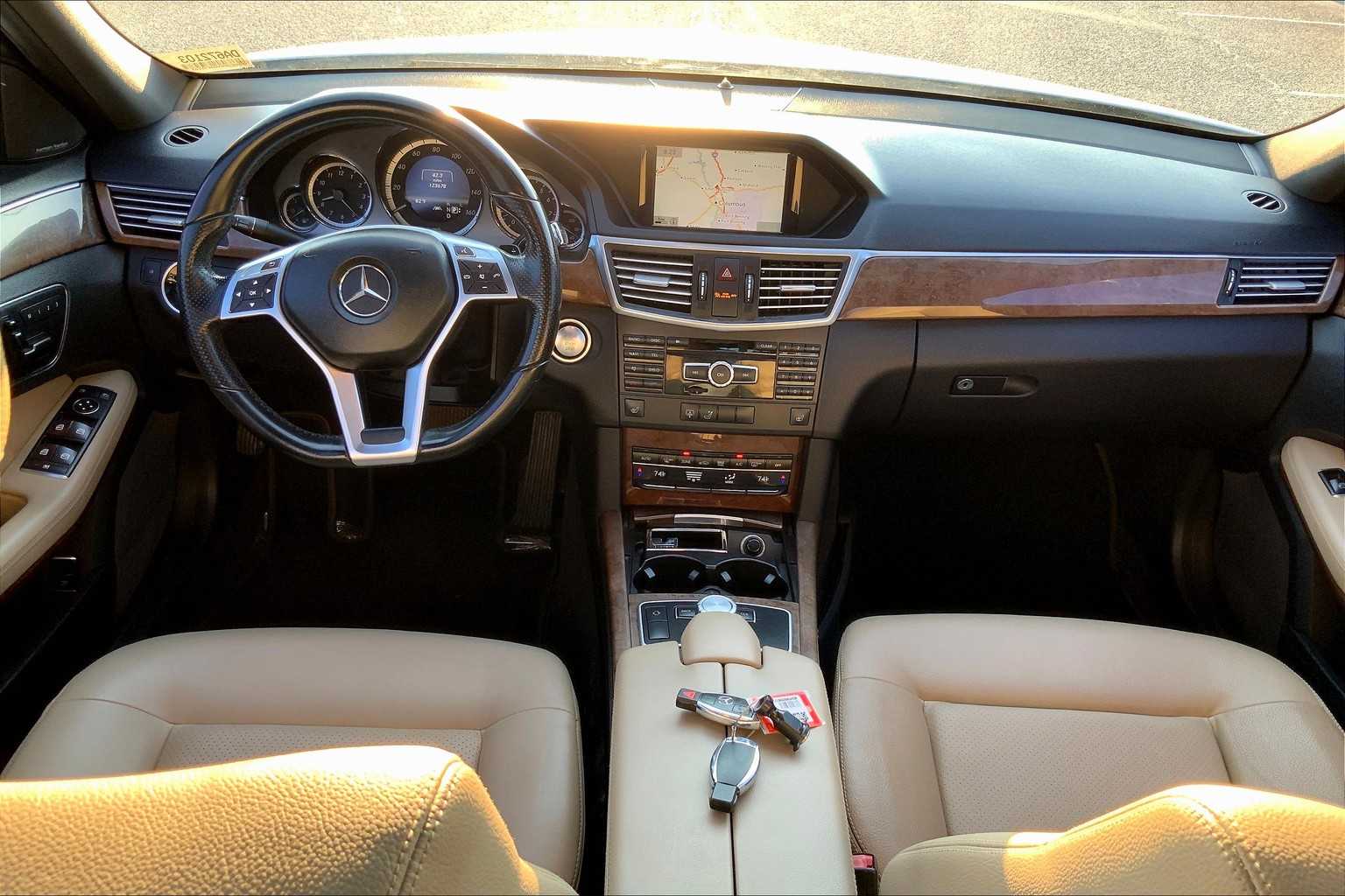2013 Mercedes Benz E 350 Sport photo 14