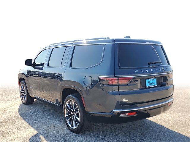 2023 Jeep Wagoneer Series III photo 4