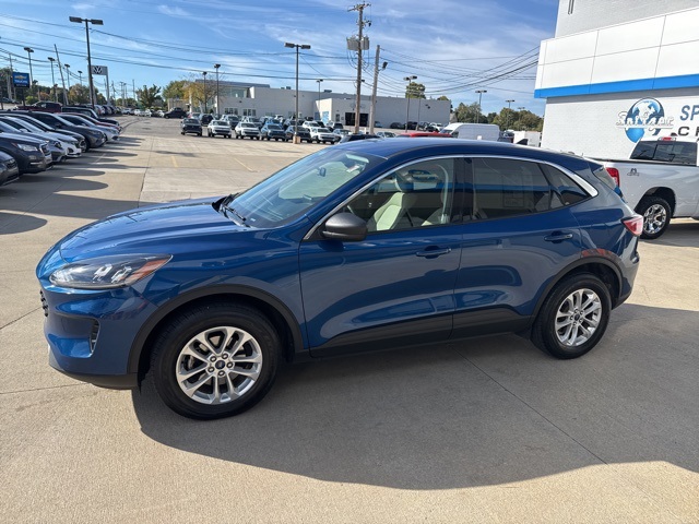 2022 Ford Escape SE photo 4