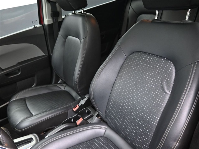 2014 Chevrolet Sonic LTZ photo 13