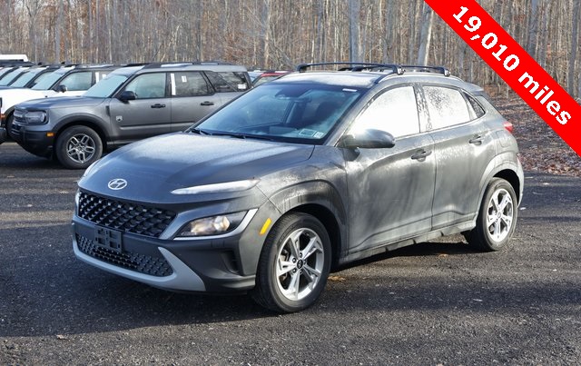 2023 Hyundai Kona SEL photo 3