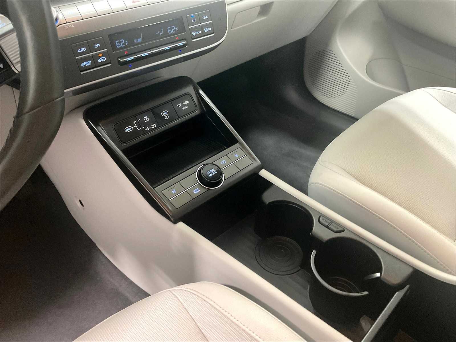 2024 Hyundai Kona Electric SEL photo 21