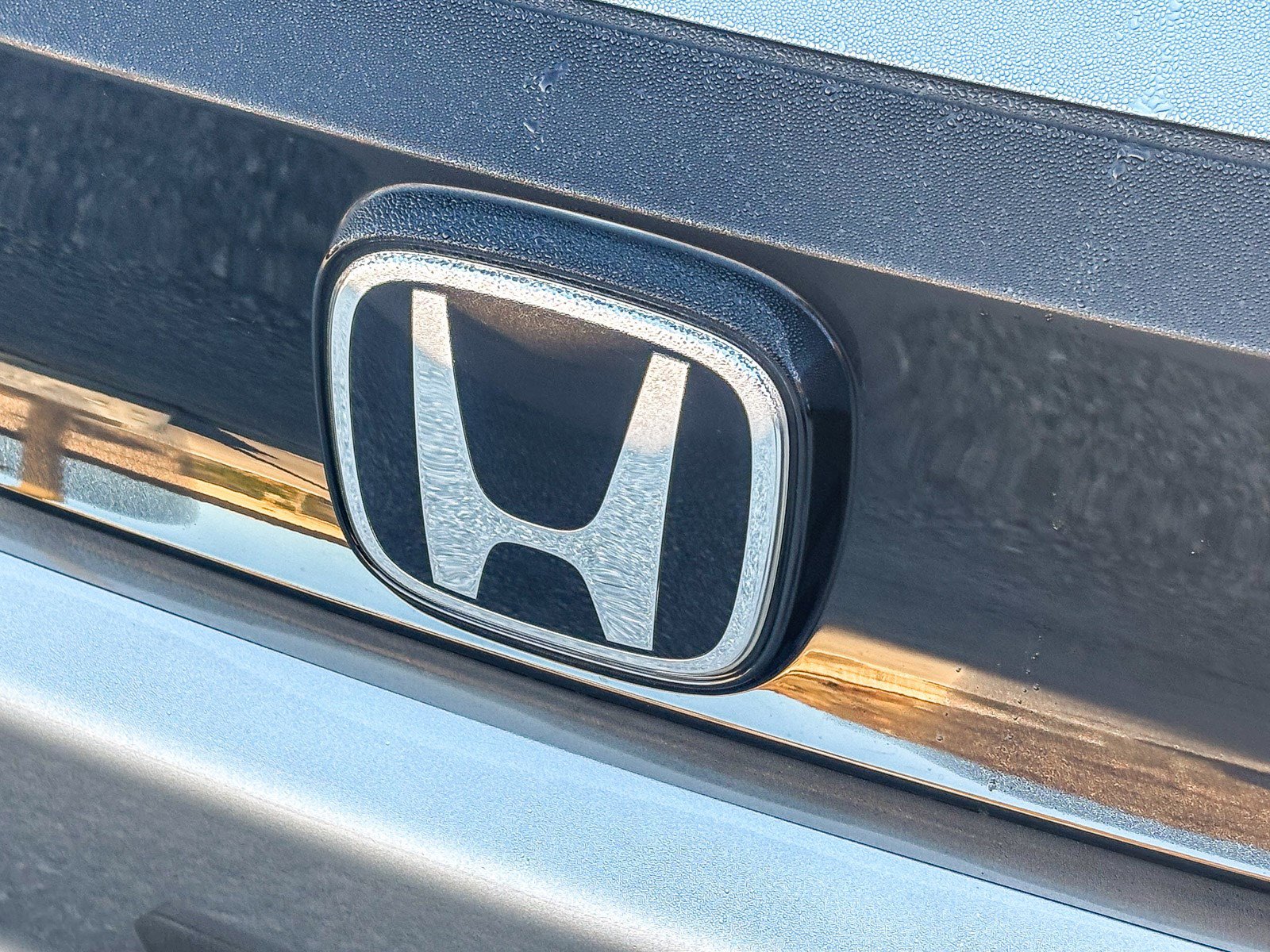 2026 Honda Prologue EX photo 3