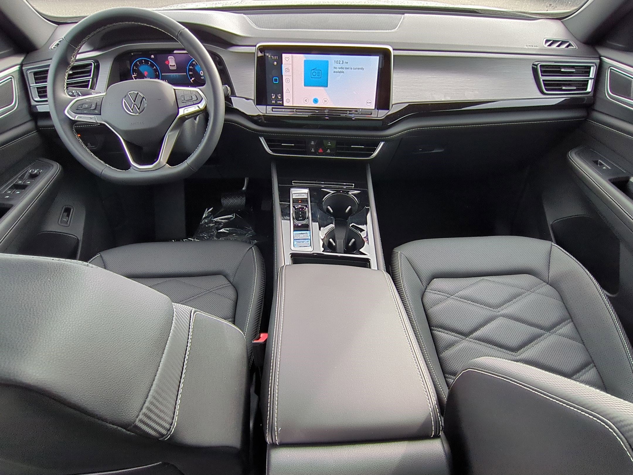 2025 Volkswagen Atlas Cross Sport SE Technology photo 12