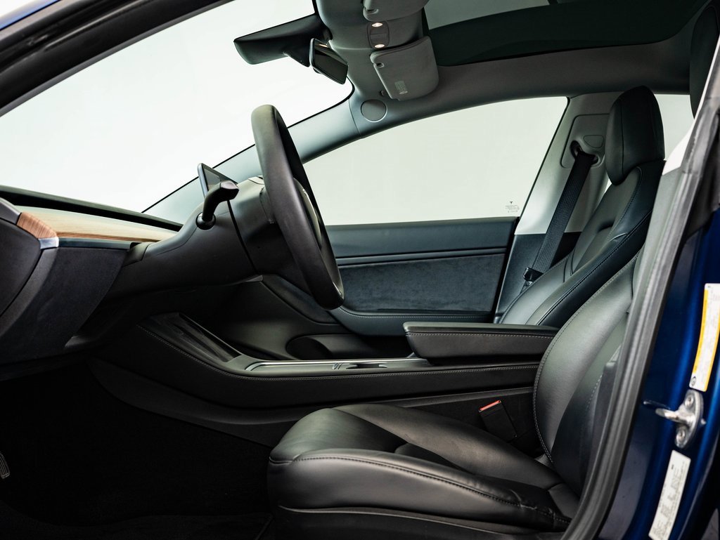 2021 Tesla Model 3 Long Range photo 17