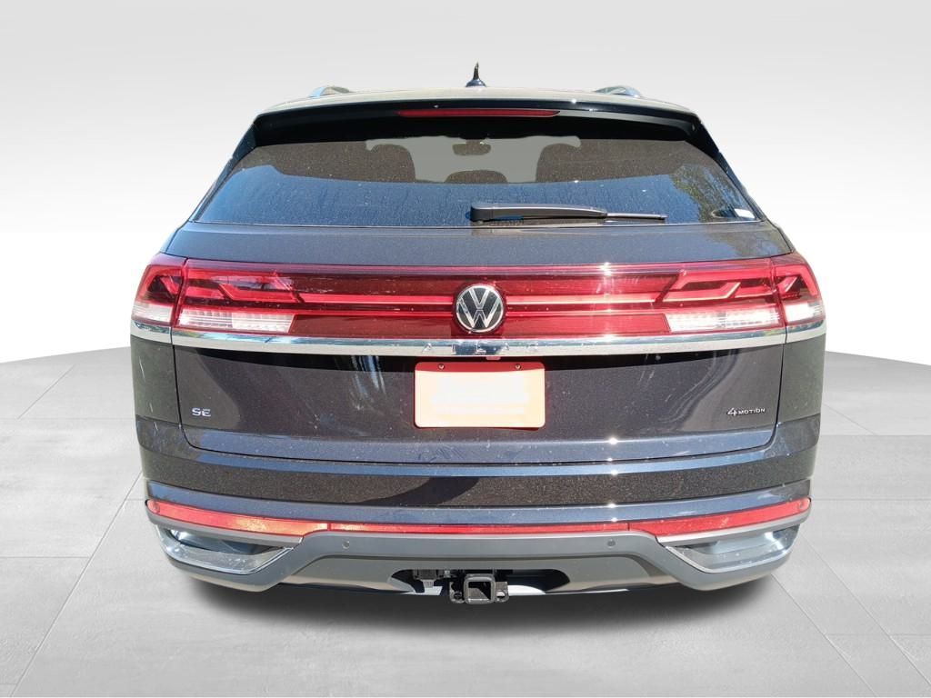 2025 Volkswagen Atlas Cross Sport SE Technology photo 3