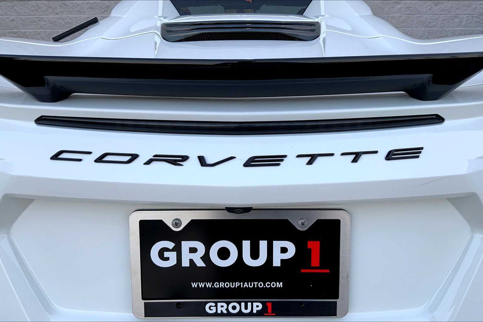 2024 Chevrolet Corvette 3LT photo 9
