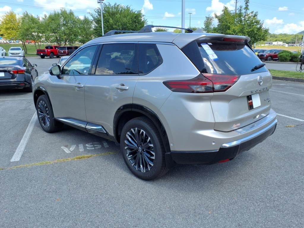 2026 Nissan Rogue Platinum photo 3