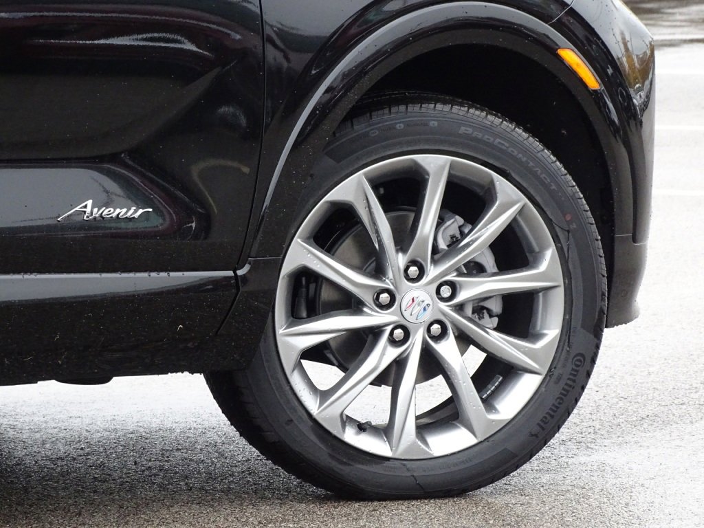 2024 Buick Encore GX Avenir photo 7