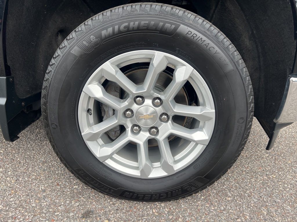 2023 Chevrolet Silverado 1500 LT photo 18