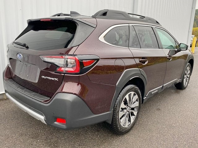 2025 Subaru Outback Limited photo 3