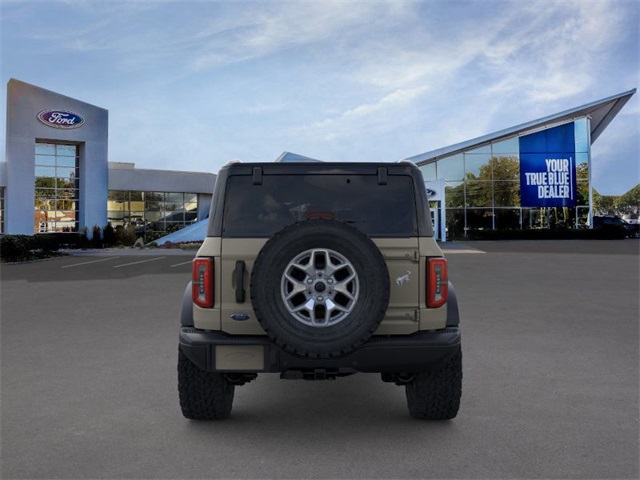 2025 Ford Bronco Badlands photo 3