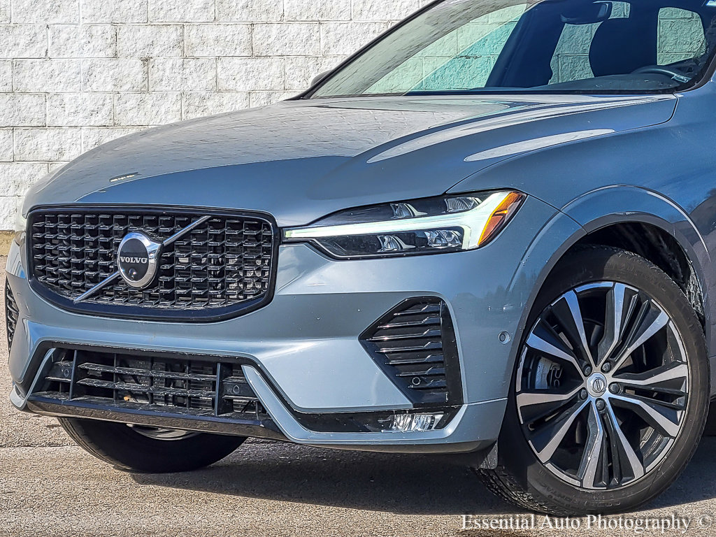 2023 VOLVO XC60 - Image 2