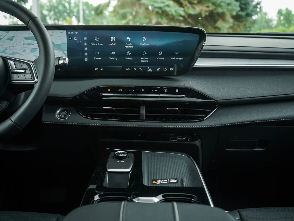 2026 Buick Enclave Sport Touring photo 16