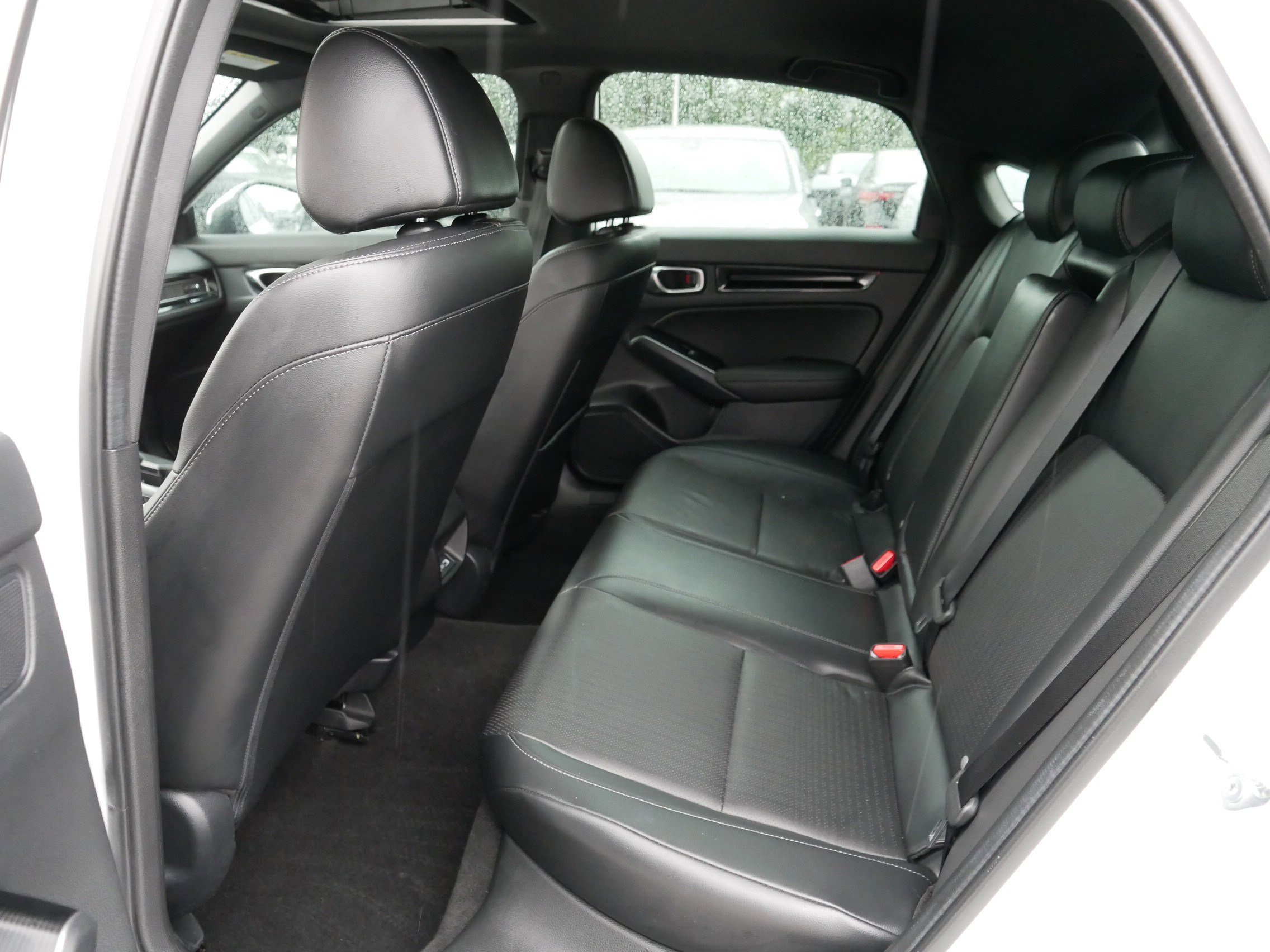 2023 Honda Civic Hatchback Sport Touring photo 32