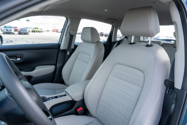 2026 Honda HR-V LX photo 15