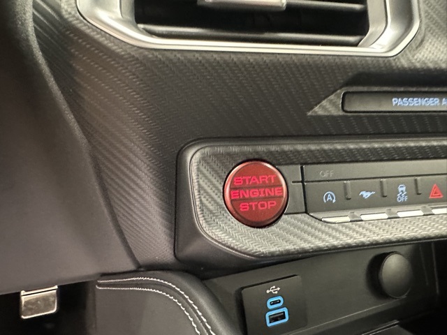 2025 Ford Mustang GT Premium photo 22