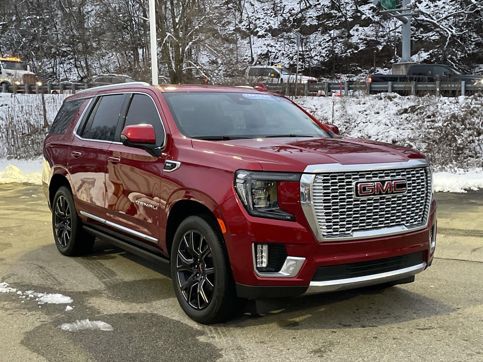 2023 GMC Yukon Denali's photo