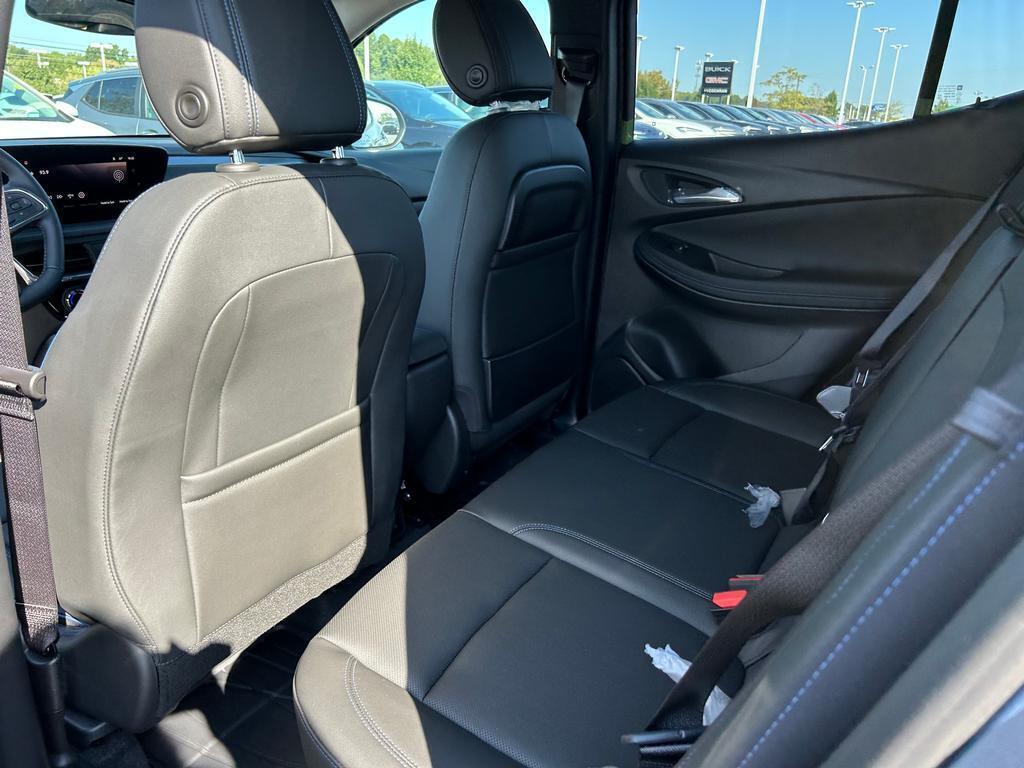 2026 Buick Encore GX Sport Touring photo 6