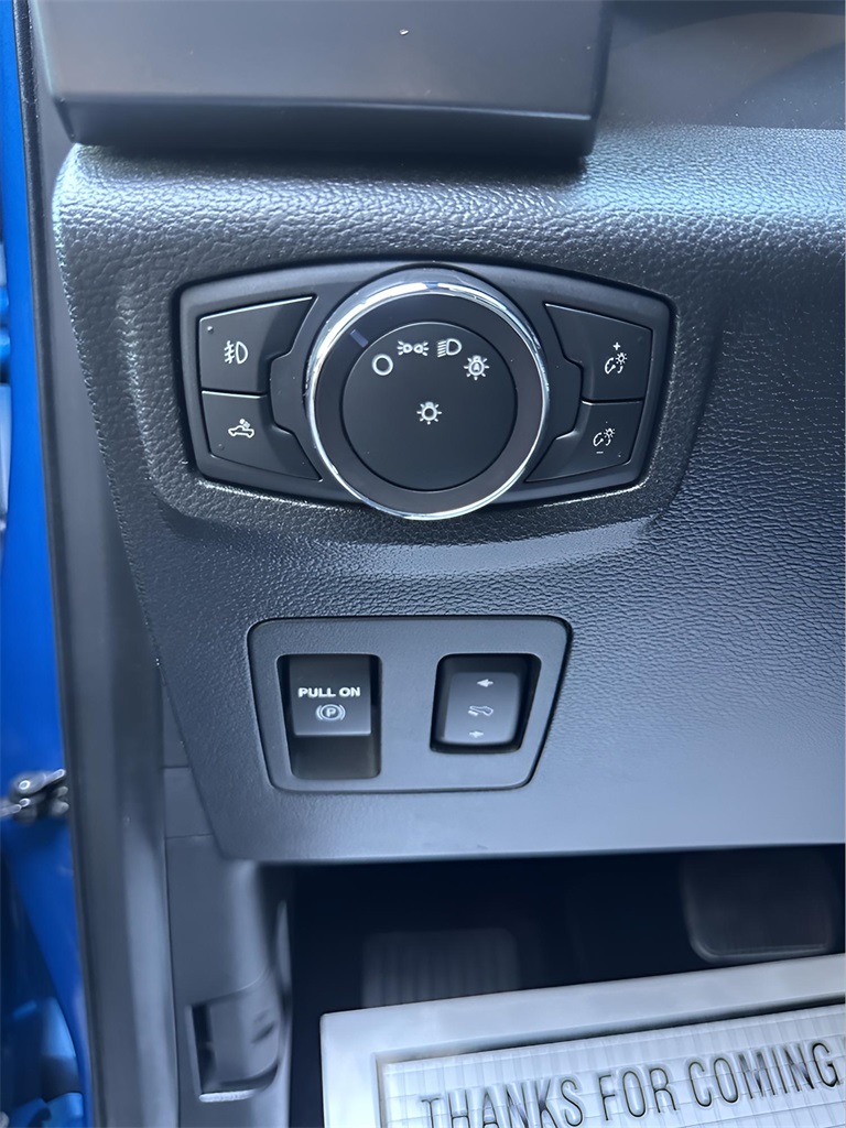2019 Ford F-150 XLT photo 19