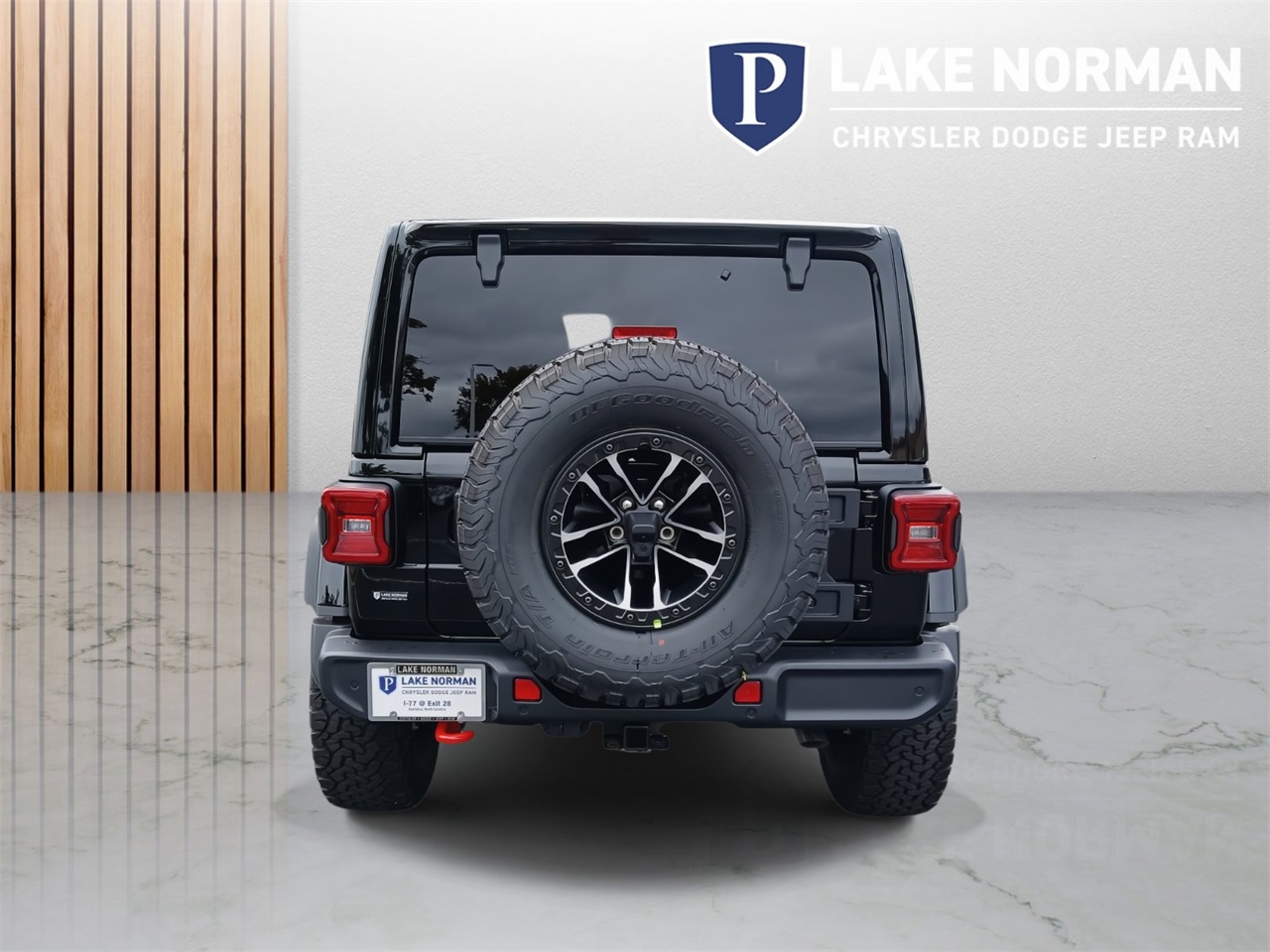 2025 Jeep Wrangler Rubicon photo 7