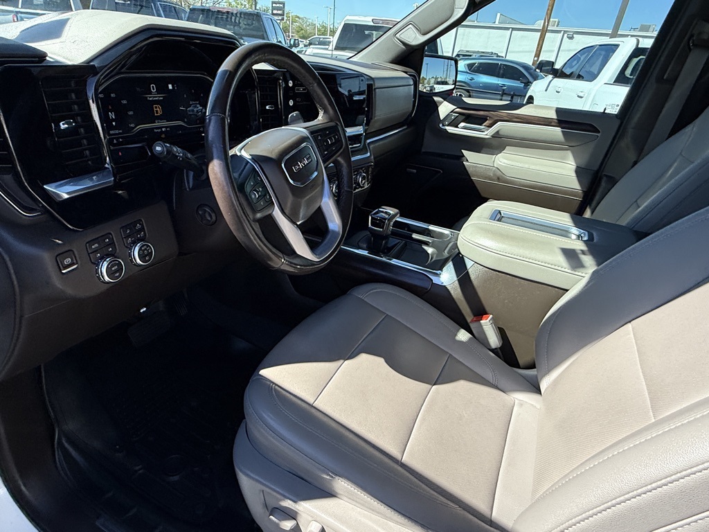2022 Gmc Sierra SLT photo 10