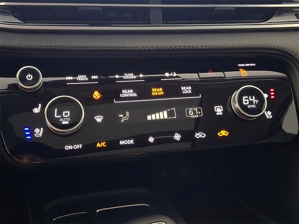 2025 Infiniti QX60 Luxe photo 13