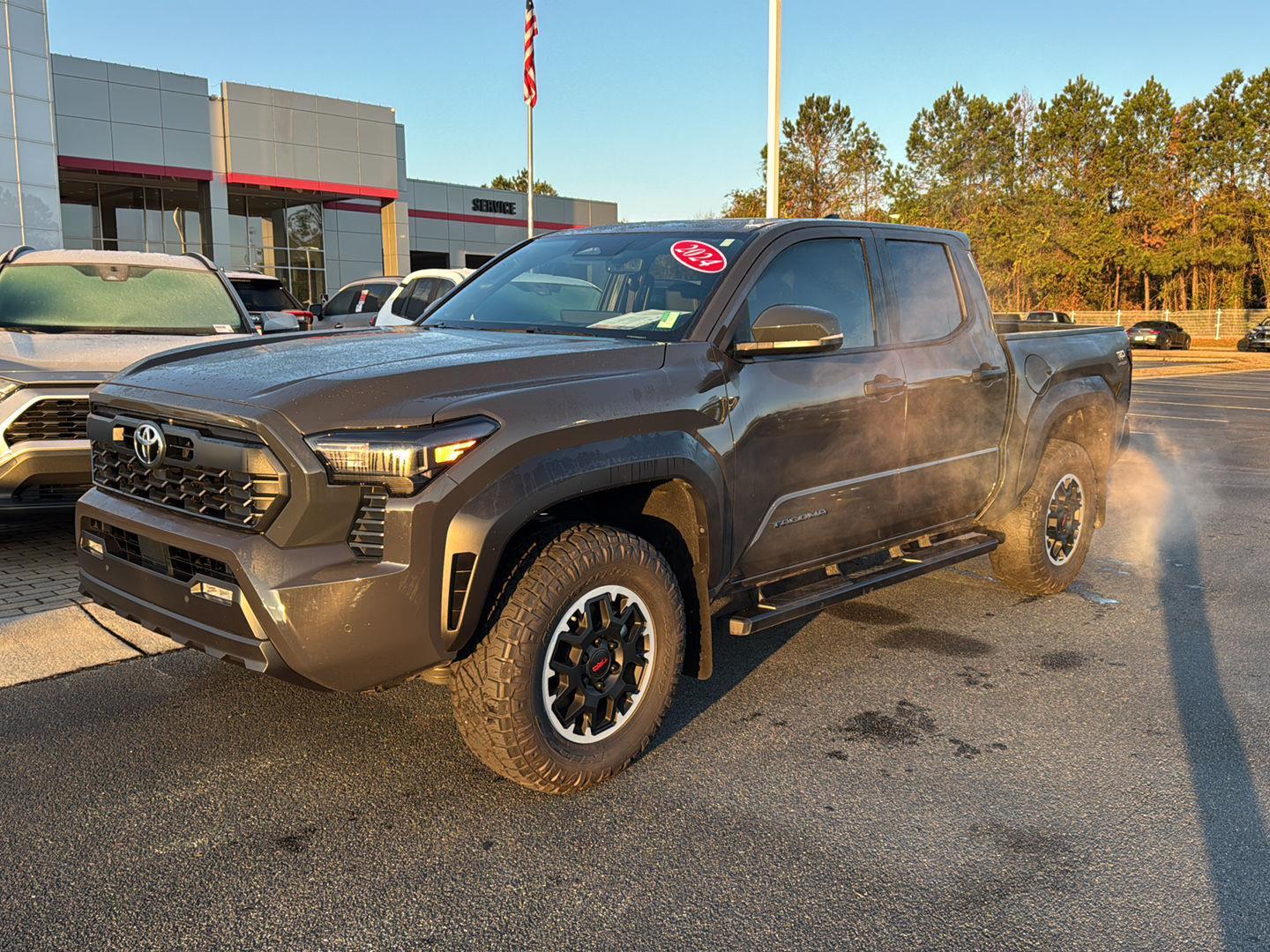 2024 Toyota Tacoma TRD Off Road's photo