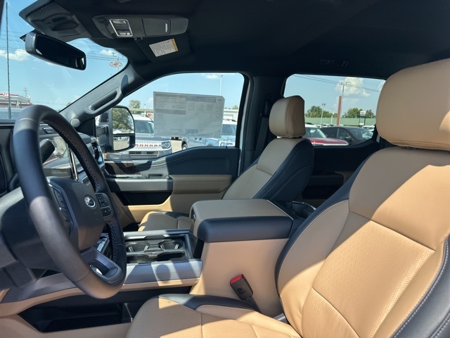 2026 Ford F-350 Lariat photo 31
