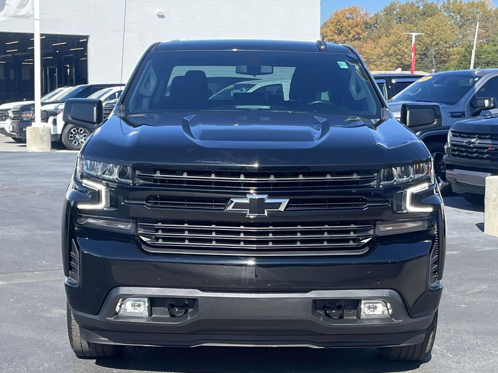 2021 Chevrolet Silverado 1500 RST photo 2