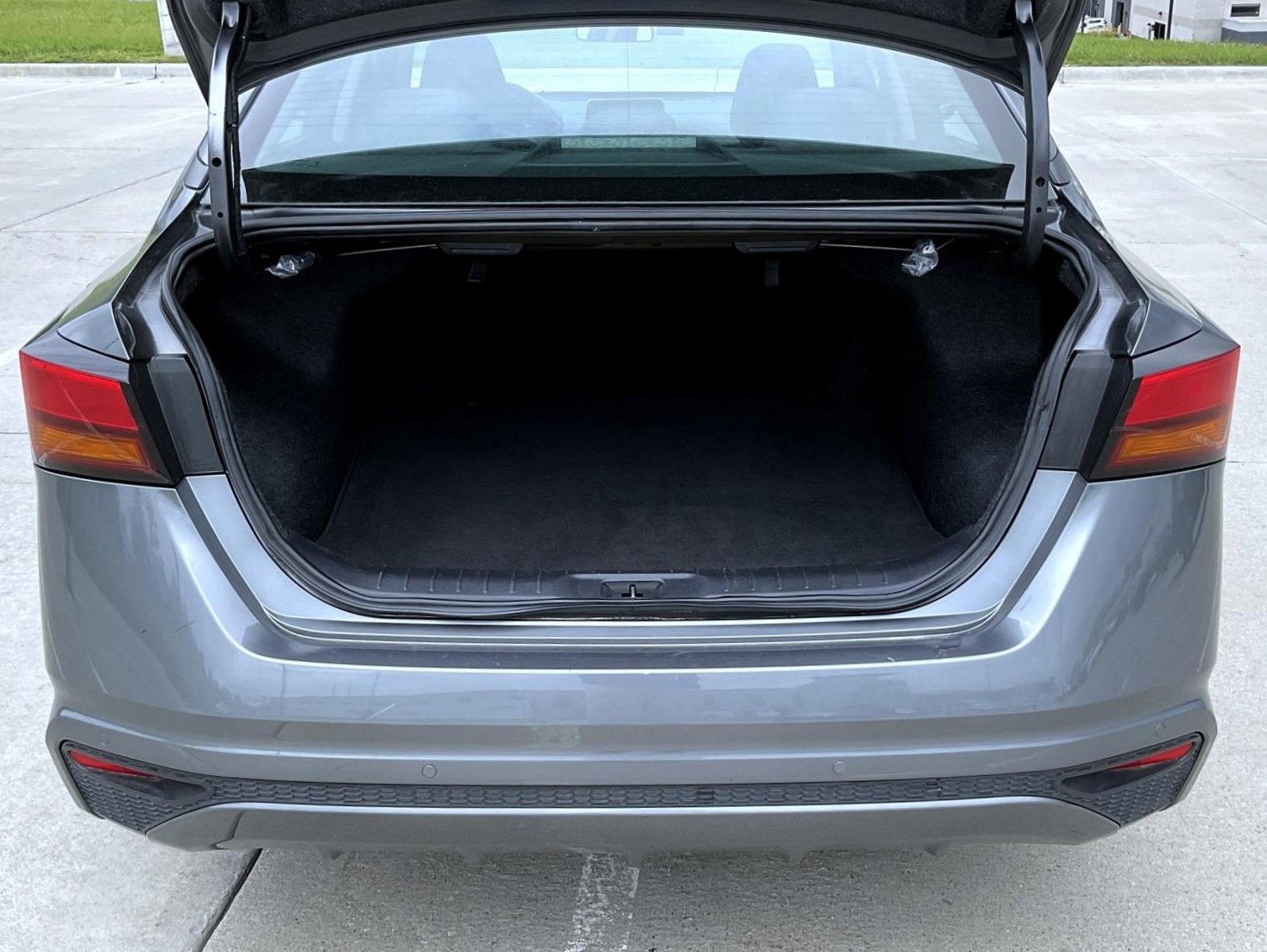 2024 Nissan Altima 2.5 SV photo 22