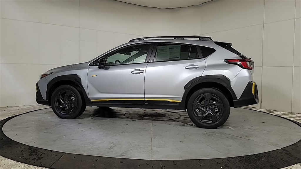 2024 SUBARU CROSSTREK - Image 5
