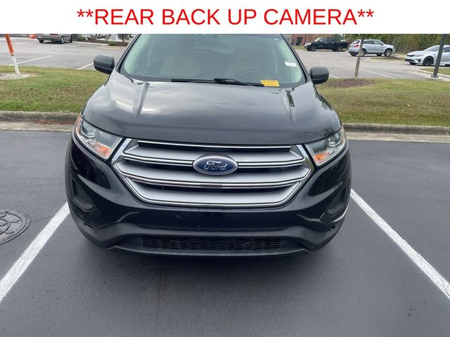 2017 Ford Edge SE photo 2
