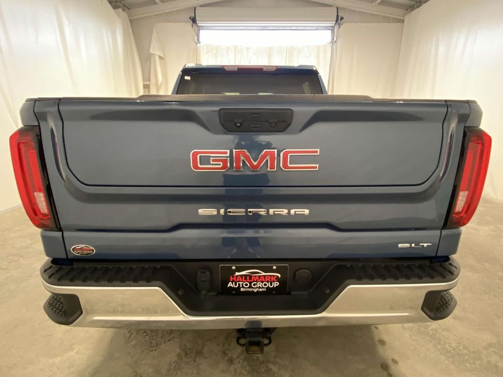 2024 Gmc Sierra 1500 SLT photo 4
