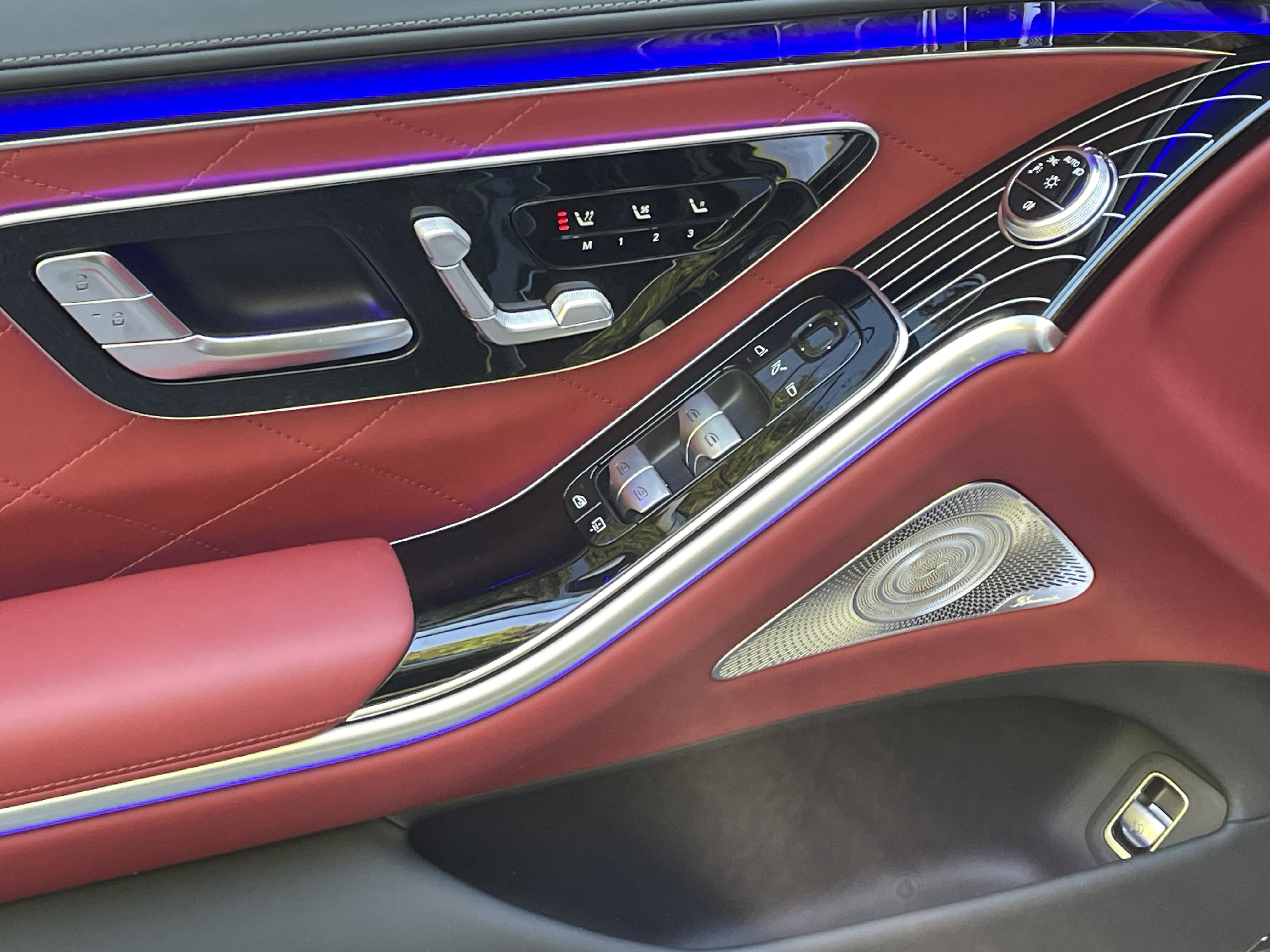 2026 Mercedes Benz S 580 4MATIC photo 4