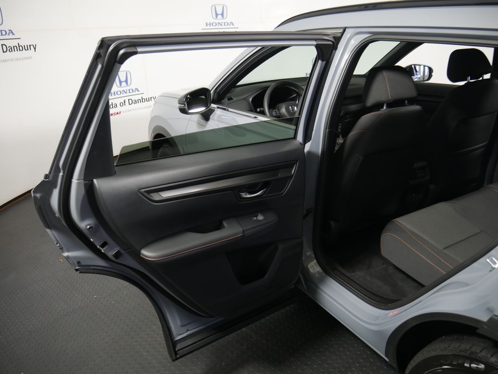2025 Honda CR-V Hybrid Sport photo 9