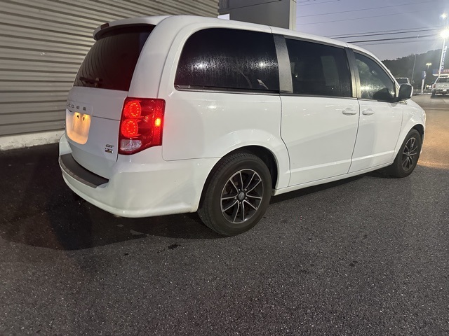 2018 Dodge Grand Caravan GT photo 3